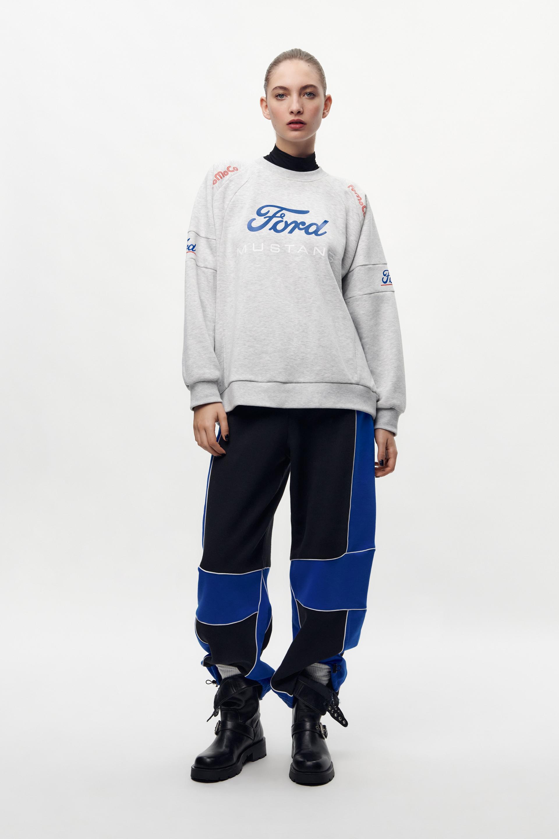 

БРЮКИ-ДЖОГГЕРЫ С ЦВЕТНЫМИ БЛОКАМИ