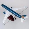 Resin Miniature 1/142 Scale Airplane Model 47CM A350 Vietnam Airlines Model Plane W Light and Wheel Landing Gear Home Decor