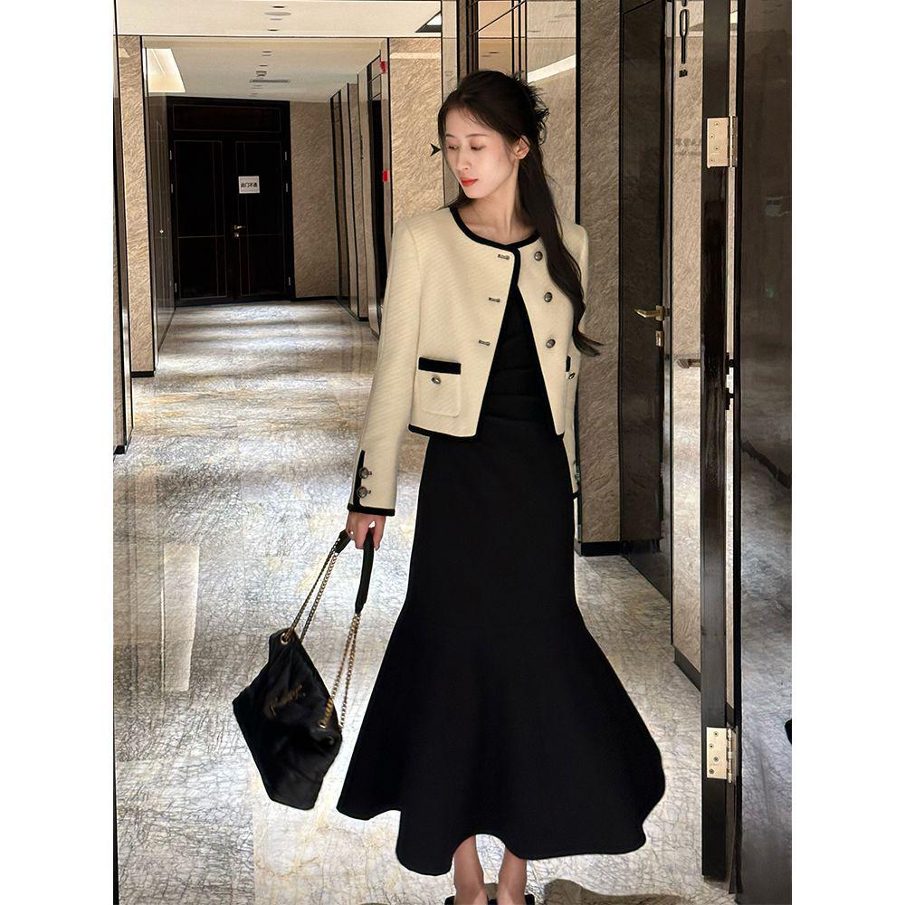 Elegant Coco Style Spring Suit Set: Women's Long Sleeve Jacket + Skirt