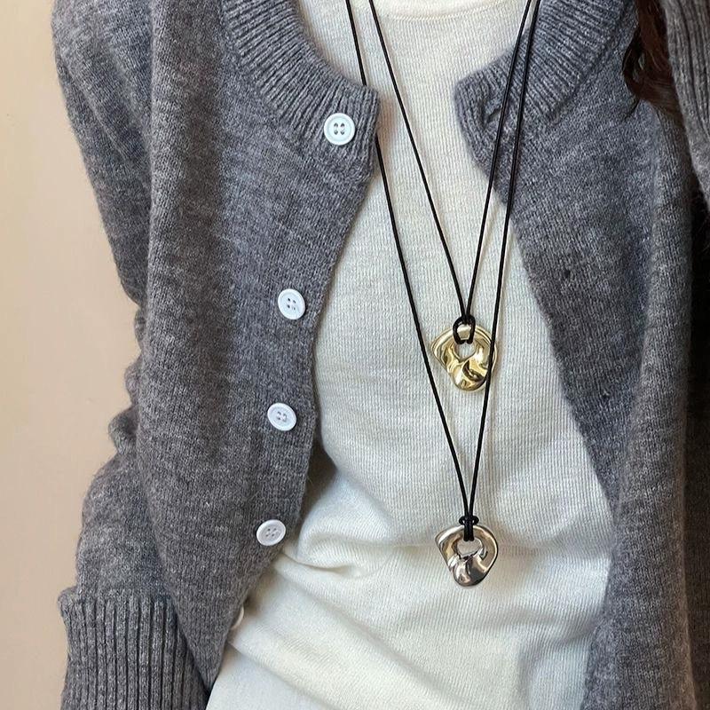 New Irregular Metal Pendant Necklace For Unisex Exquisite Simple Rope Chain Long Necklace On The Neck Accessories Gift Wholesale