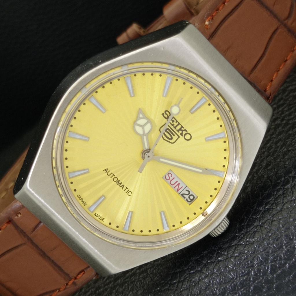 JAPAN VINTAGE SEIKO 5 AUTOMATIC 6309A MENS GOLDEN COLOR DIAL WATCH A701638-5 R206c-a701638