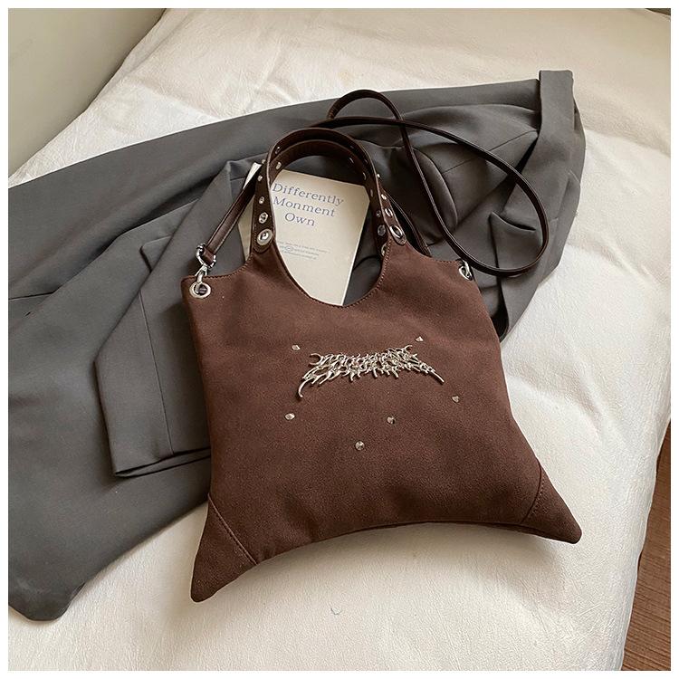 

ins style niche armpit bag 2025 new Korean version fashionable simple large capacity crossbody women s shoulder commuter bag