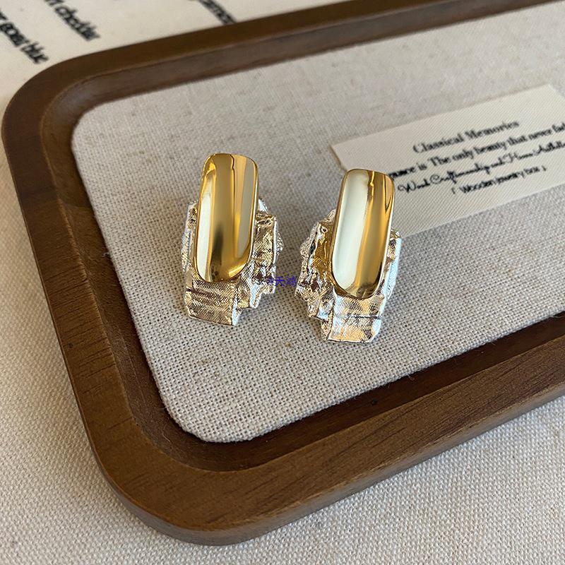 2025 Korean Metal Cold Wind Earrings for Women