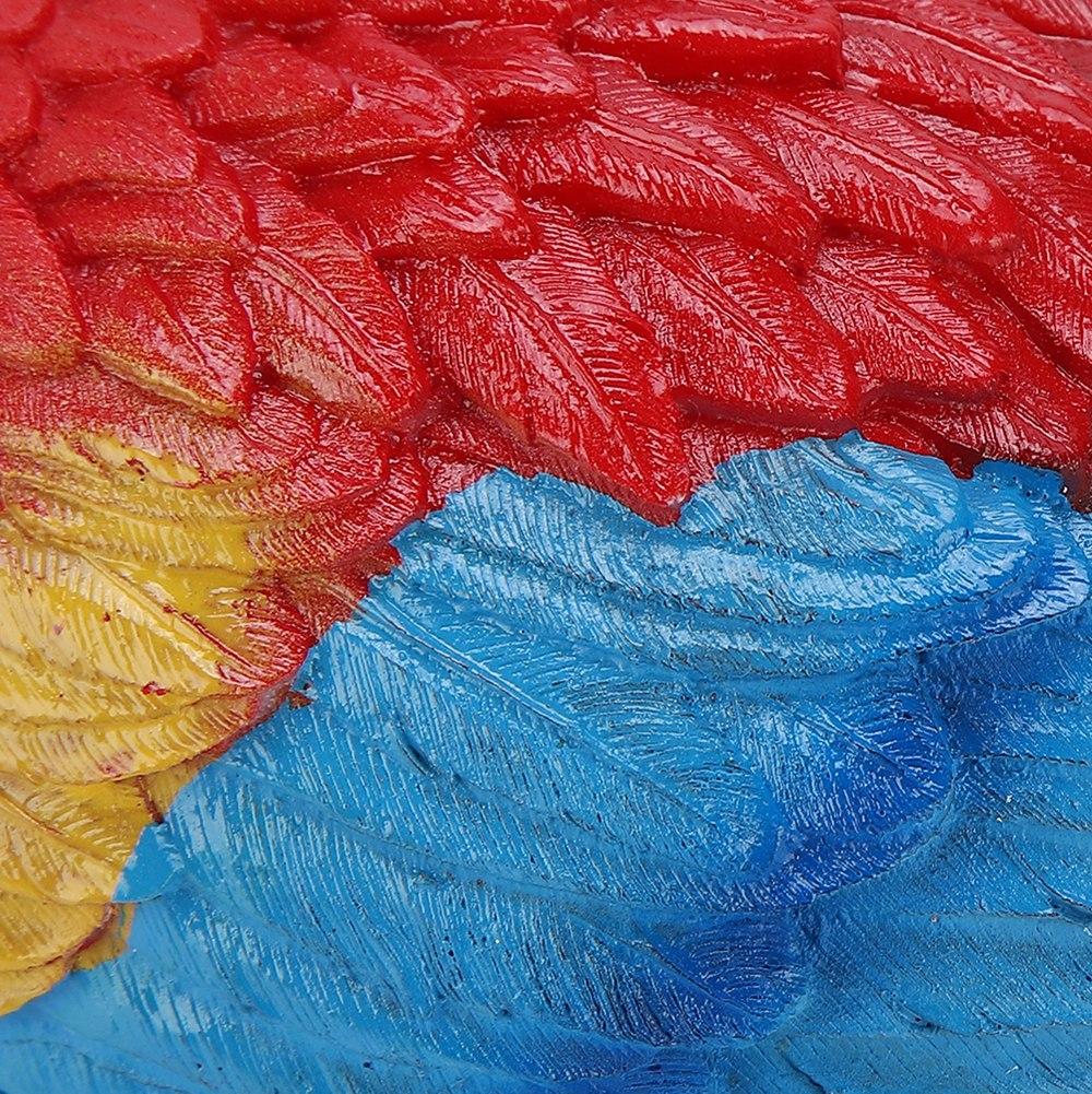 Resin Lifelike Bird Ornament Figurine Parrot Model Toy Garden Sculpture Wall Decor (Red Left)