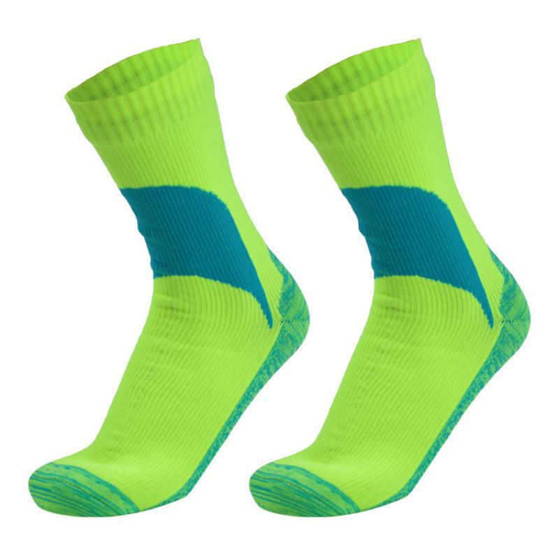 Children's Waterproof, Breathable, Quick-Drying Non-Slip Socks for Outdoor Activities: Wading, Camping, Beach, Hiking, Skiing, and Diving.
