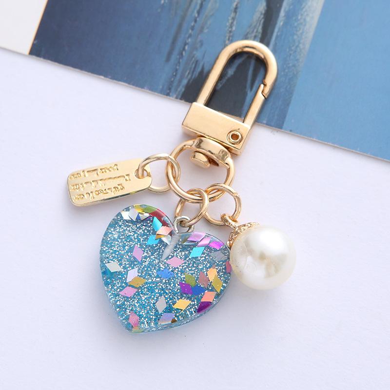 2pcs Bling Acrylic Heart Keychain Colorful Sequin Sweet Imitation Pearl Keyring for Women Girls Bag Decoration