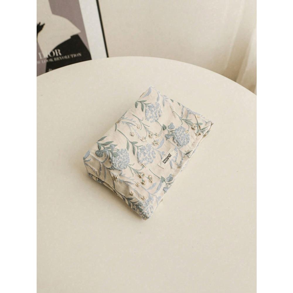 Blaues Blumenmuster Damen Große Kapazität Kosmetiktasche, Tragbare Toilettenartikel-Aufbewahrungstasche für Reisen, Schulbedarf, Reiseutensilien, Kosmetiktasche