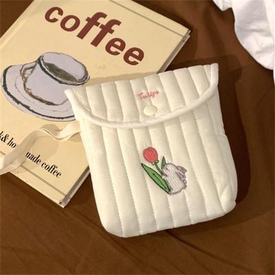 Sac de Rangement pour Serviettes Hygiéniques avec Motifs Mignons Grande Capacité Design Compact Portable Sac de Rangement pour Tampons Menstruels