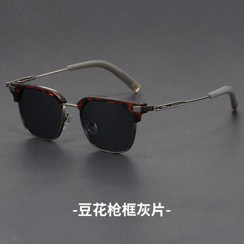 Luxury Rectangle Men's Sunglasses Retro Metal UV400 Protection Sun Glasses Male Classic Outdoor Driving Shades Summer Glasses