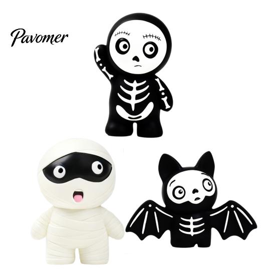 Latex Dog Toys for Aggressive Chewers Skeleton Toy, Halloween Squeaky Chew Mummy Safe Odorless Pet Chewing Bat Shapes, Interactive Toy Anxiety Relief
