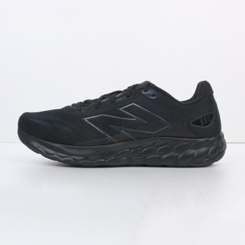 

New Balance Обувь M680ck8 250