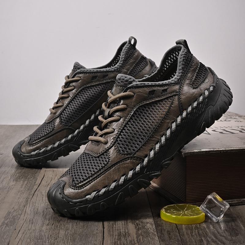 Summer Men's Shoes Outdoor Leisure New Versatile Lightweight Mesh Shoes Mesh Hollow Youth Shoes