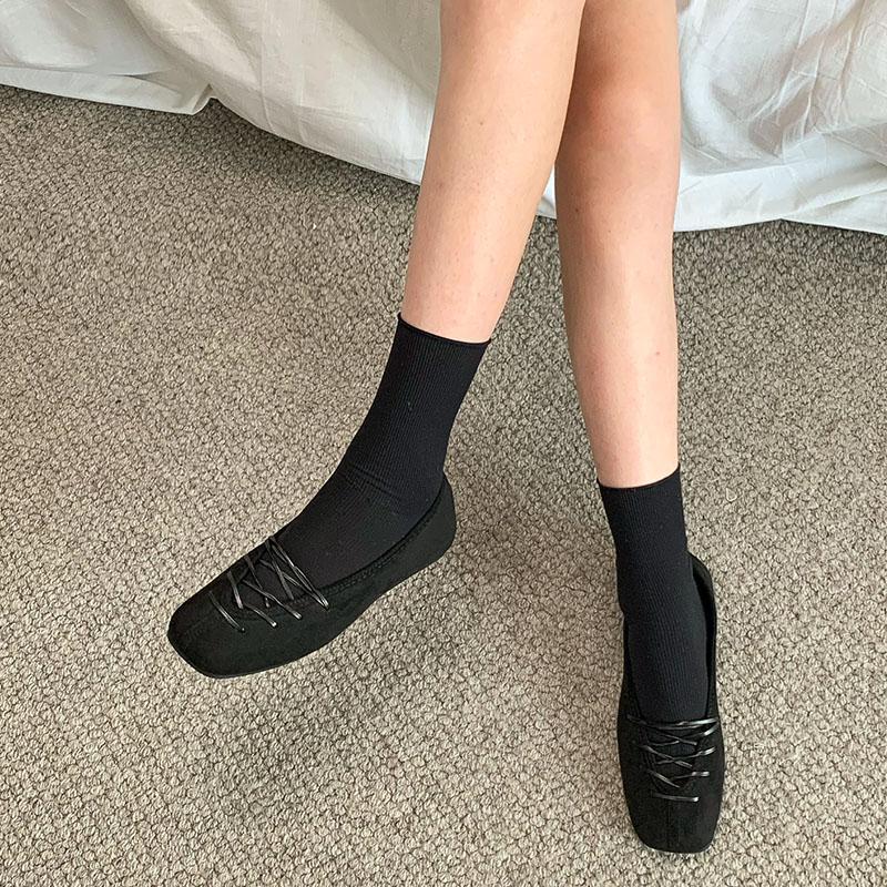 Fashion Fashion Shallow Ladies Flats Slip On Shoes Female Height Increasing Footwear Square Toe Women Flats With Shoes New