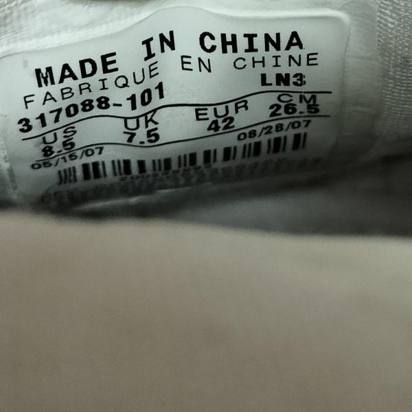 Nike Zoom Kobe 2 Lite buty skórzane za kostkę US8.5 26.5 biało-fioletowe(UŻYWANY)