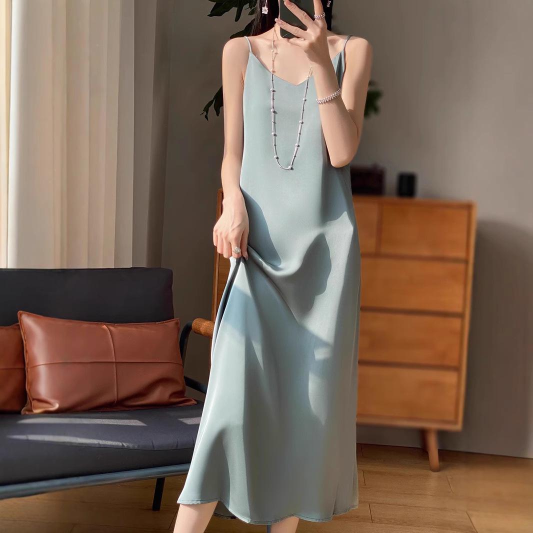 

Elegant Satin Drape Camisole Dress - Mid-Length Summer Style M