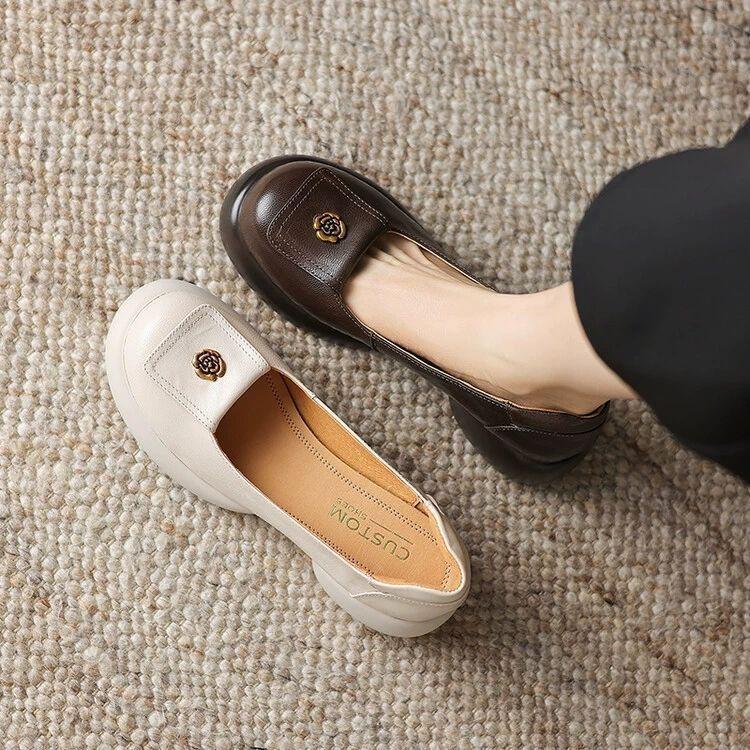 2025 Retro Brown Camellia Leather Round-Toe Loafers with Thick Soles for Spring & Autumn