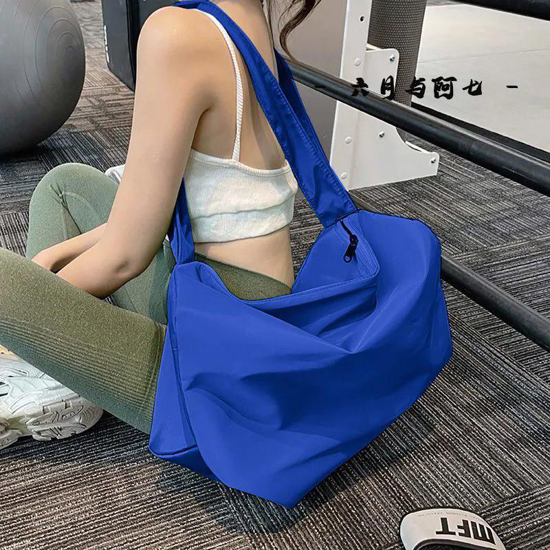 Nylon Fitness Bag Professional Yoga Training Bag Women Solid Color Large Capacity Portable Sports Multifunctional Backpack