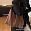 Exquisite and Versatile Fashionable Large-capacity Commuting Shoulder Handbag, High-end Sense 2025 Autumn New Women's Tote Bag