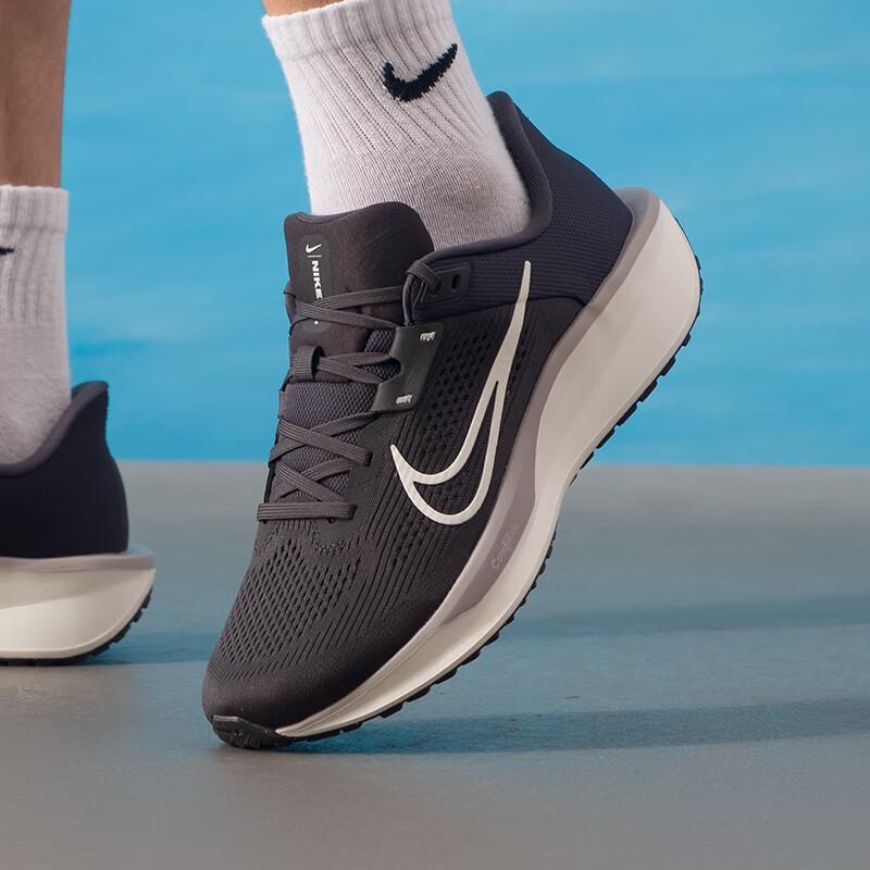 Nike Men s 7/24 Running Shoes FD6033-200 US 9.5