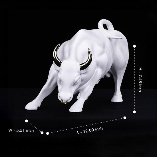 18.99 Cm Unique Sculptural Bull Statue for Feng Shui, Financial Success, and Prosperity, Elegant Resin Bull Perfect Housewarming, Business