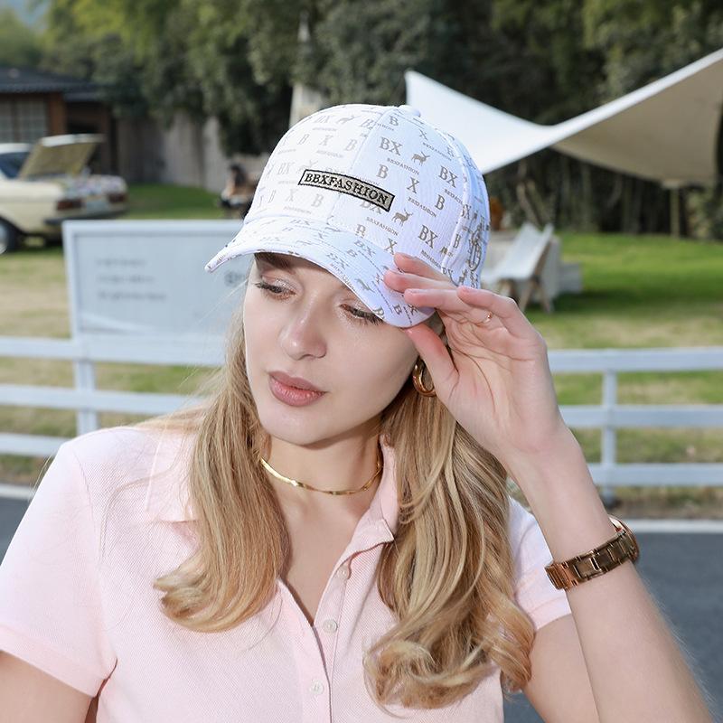 Fashion Versatile Niche Design Trendy Hat Men's and Women's Four Seasons Hat Baseball Cap