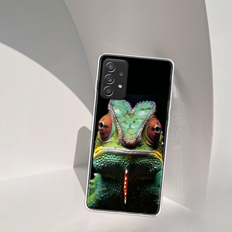 Lizards and Geckos Have Big Eyes Phone Case for Samsung A54 A57 A37 A17 A14 A15 A12 A24 A34 A55 A35 A25 A52S A07 A05S A04S A22 A