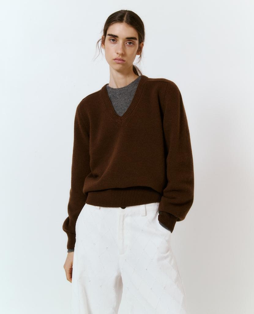 MAGGIE Signature V-Neck Pullover (5Color)