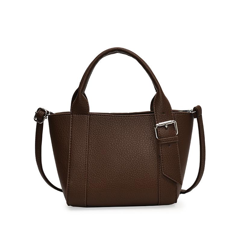 

Портативная сумка-ведро с ретро-текстурой, женская новая простая модная повседневная сумка-мессенджер на плечо для通勤 темно-коричневого