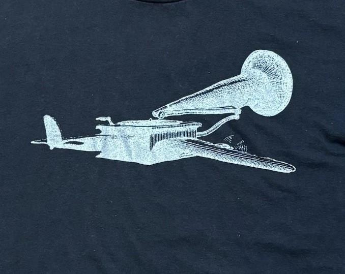 

Neutral Milk Hotel Record Player Tee T-Shirt 3XL