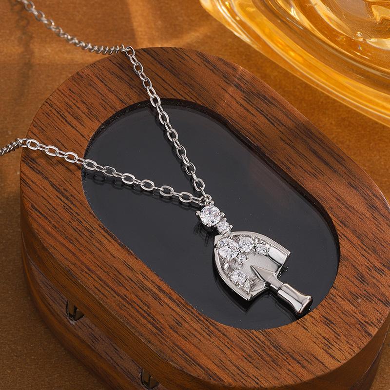 Fashiona And Creative Shovel Shaped Diamond Inlaid 925 Sterling Silver Temperament Personality Pendant Necklaces XL100