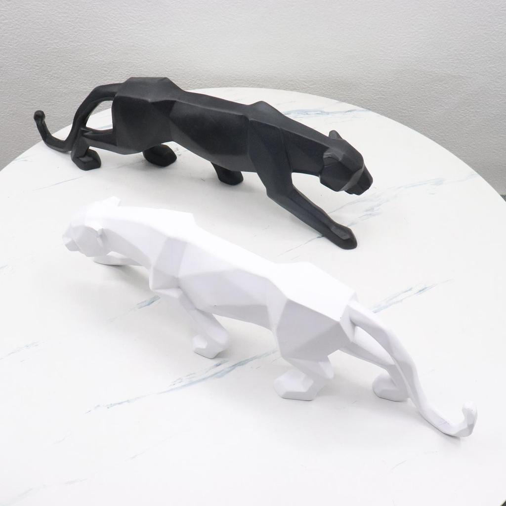 Geometric Leopard Figurine: Creative Resin Decor for Bedroom and Living Room
