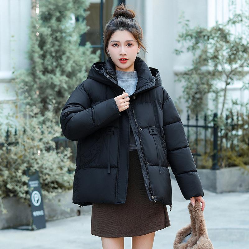 Женская укороченная стеганая куртка на пуху и хлопке Укороченная обновленная плотная хлопковая стеганая куртка Короткая простая хлопковая стеганая куртка S