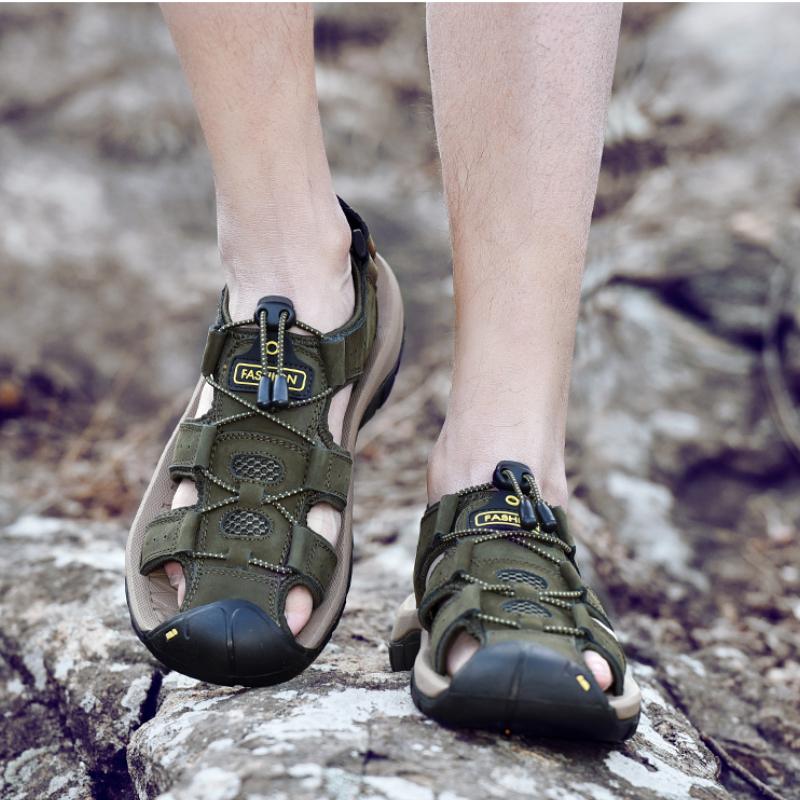 2024 Genuine Leather Men Shoes Summer New Large Size Man Sandals Male Sandals Fashion Footwear Comfortable Slippers Beach Shoes