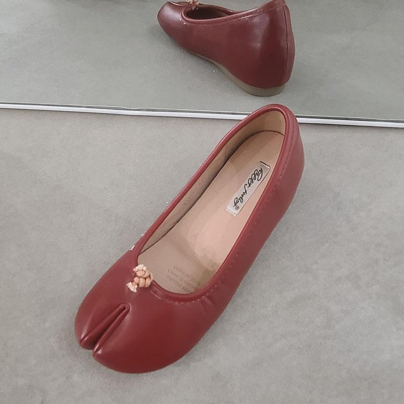 

Внутреннее увеличение высоты 4 см, копытца, обувь с раздвоенным носком, летняя одинарная обувь на плоской подошве, балетки-подковы, ашиге на одной педали 40