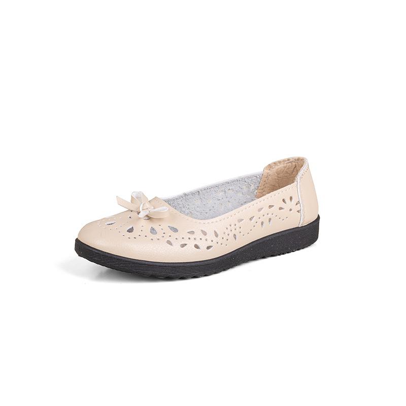 Mom Shoes Single Shoes Middle-aged and Elderly Women's Shoes Middle-aged New Flat-soled Leather Shoes Spring and Autumn Elderly Pedal Spring