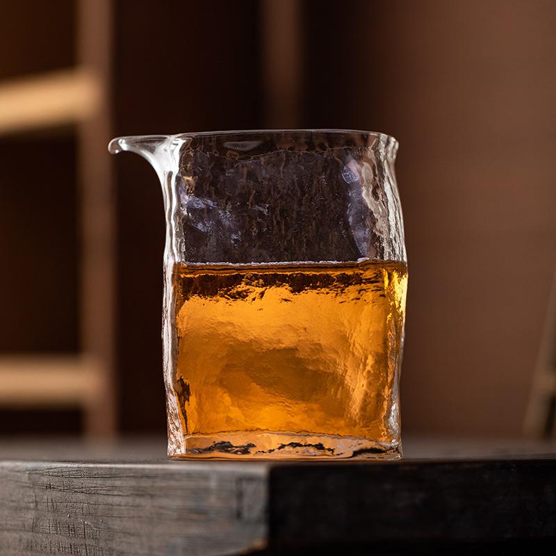 Japanese Style Square Hammer Glass Fair Cup Heat Resistant Tea Separator Tea Divider Kung Fu Tea Set Teaware Accessories