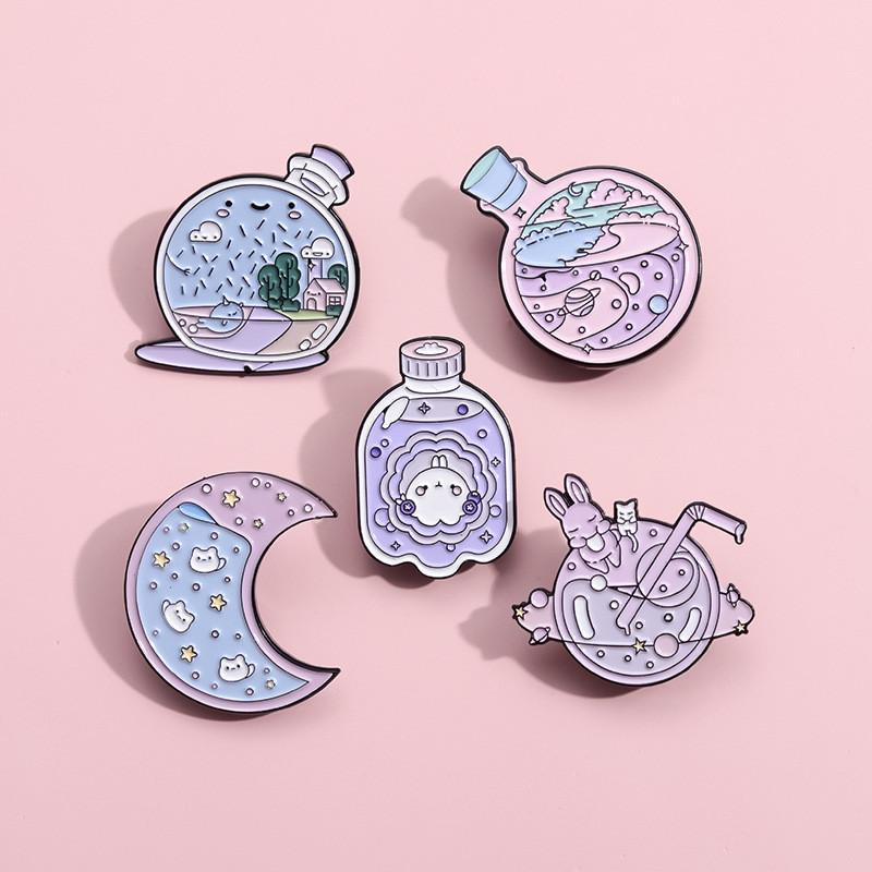 Whimsical Dreamy Pink Galaxy Drift Bottle Brooch Artistic Enamel Badge For Wear Trendy