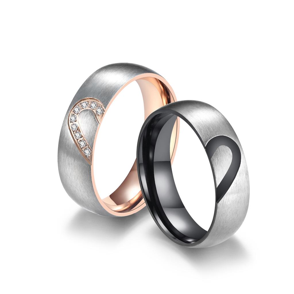 Diamond Studded Heart Shaped Titanium Steel Couples Engagement Ring Proposal and Love Set Zircon Couples Tail Ring