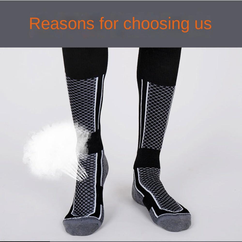 1 Pair of Cotton Blend Ski Socks Dehumidification High Tube Towel Socks Sports Socks  Winter