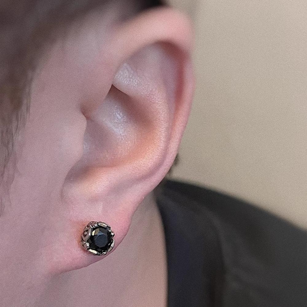 Punk Statement Gothic Titanium Steel Unisex Women Men Black Clear Crystal Zircon Ear Studs Earrings Shiny Piercing Jewelry Gift