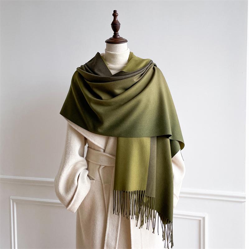 Luxury Winter Cashmere Scarf Women Gradient Handkerchief Warm Pashmina Female Shawl Wrap Soft Pareo Bufanda Winter Hijabs Stole