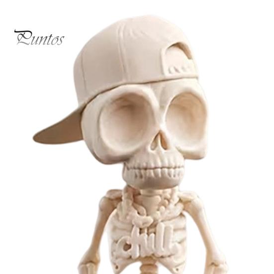 Figurina Teschio Decorativa Stile Street Hip-Hop Scheletro, Statuetta Teschio con Cappellino da Baseball Stampata 3D, Decorazione da Ufficio Scultura Cool per Scrivania di Casa