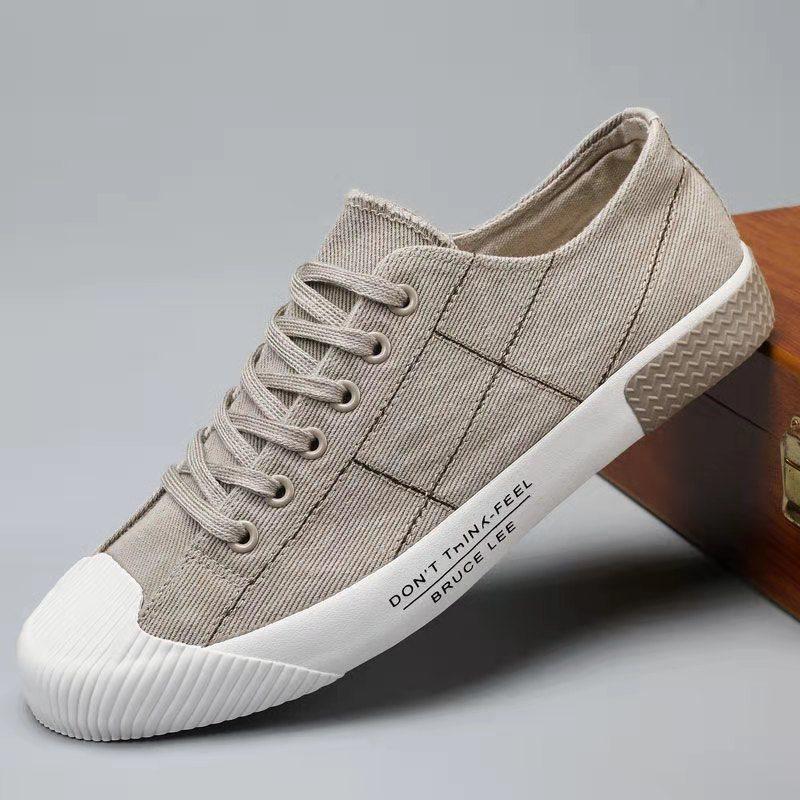 Men's shoes are breathable in , lazy canvas trendy shoes, casual board shoes, versatile men's work cloth shoes