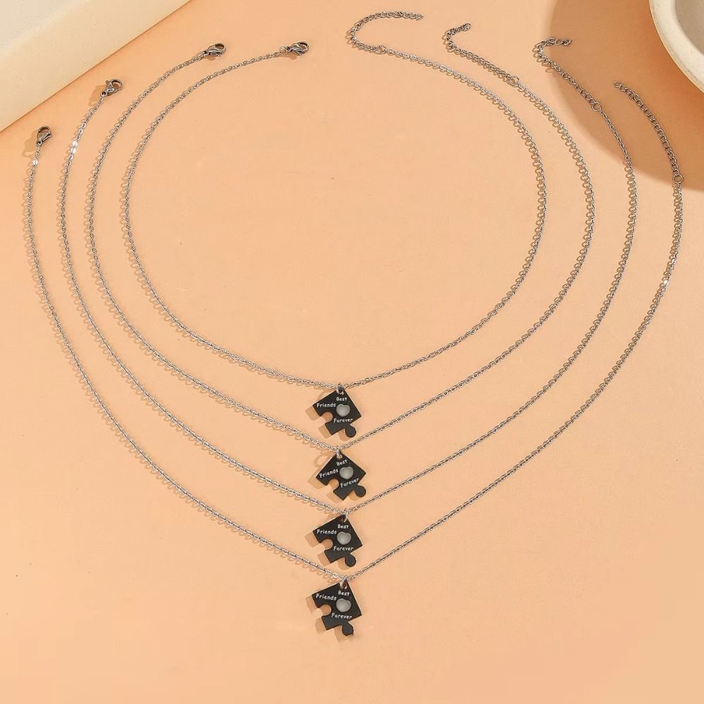 4pcs Neck Chain Patchwork Sister Necklace Luminous Friends Forever Necklace Jewelry Accessories