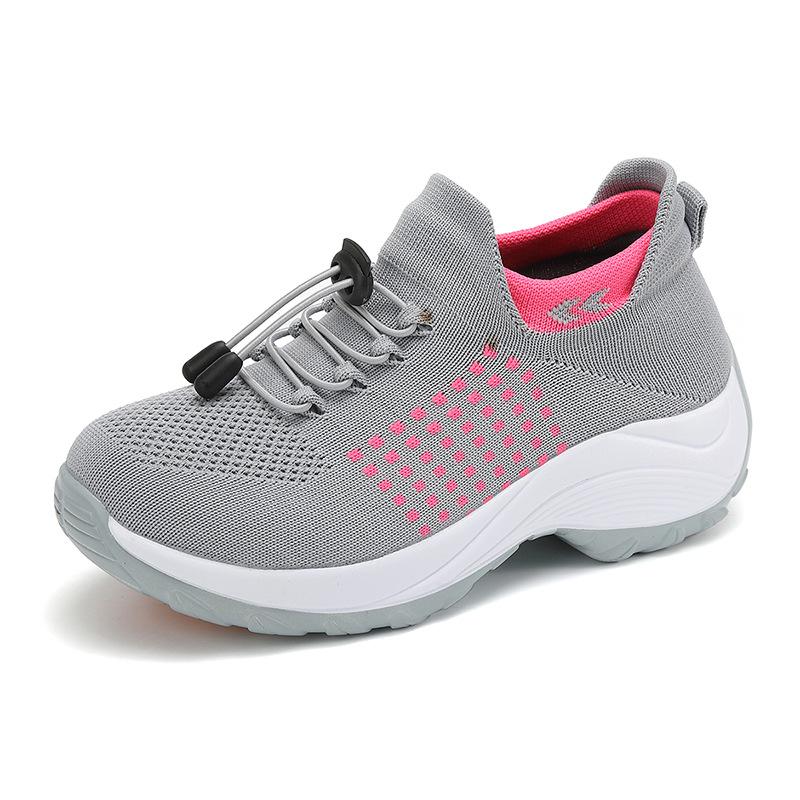 Non-slip Large Size Women's Shoes Fashionable Mother's Shoes Socks Shoes Casual Flying Knit Sports Shoes Light Rocking Shoes