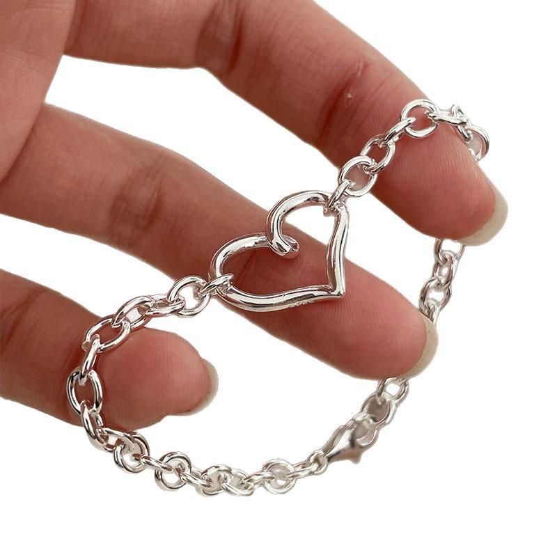 Summer Korean & Japanese Style Hollow Heart Bracelet - Light Luxury, Versatile Hand Jewelry