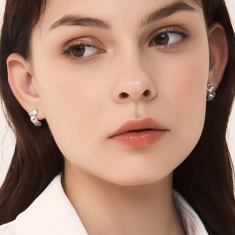 Westisland Clara Earrings (Select 1 Of 2)