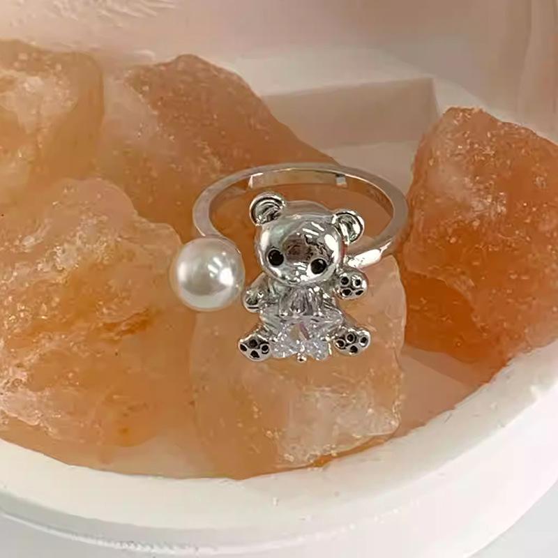 

Кольцо-открывашка с жемчужным цирконом в виде медведя и звезды, простое и универсальное, с темпераментом, кольцо на указательный палец, модная бижутерия класса люкс