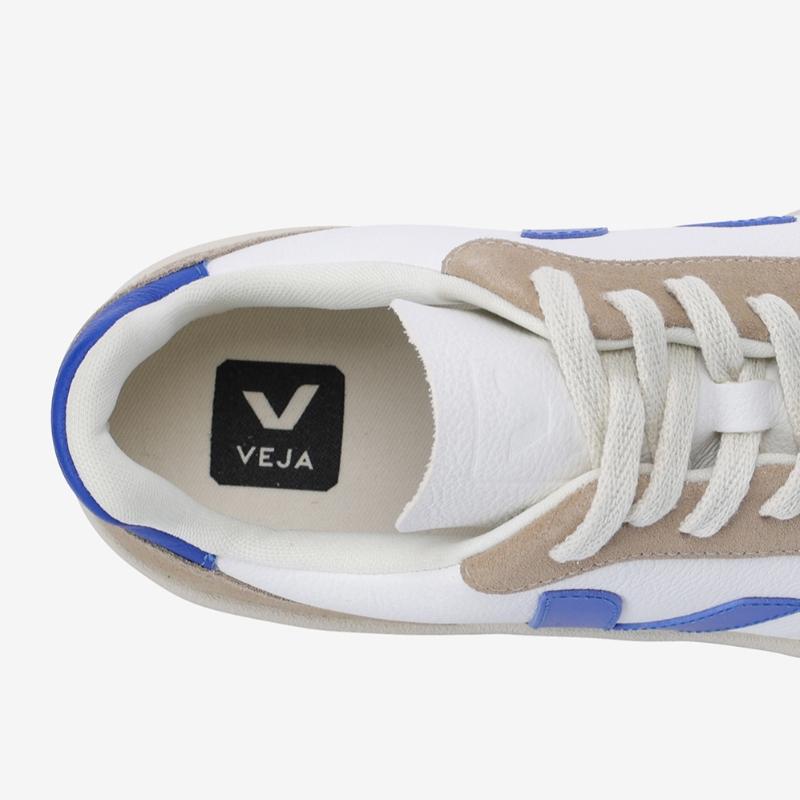 Veja Unisex Leather Sneakers V 10 sVju241Vx05 477