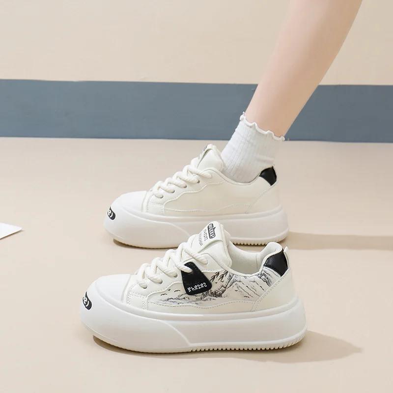 Women's Breathable Board Shoes Spring Thick Soft Sole Lightweight Sneakers Female Casual Platform Lace Up Flats  Mujer